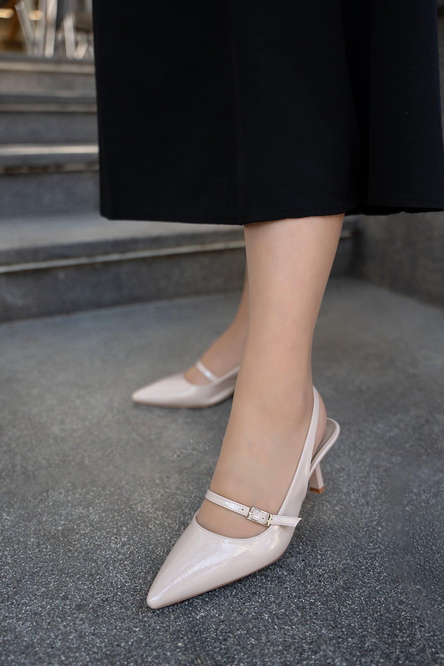 RENNES TOKA DETAYLI TOPUKLU AYAKKABI - NUDE