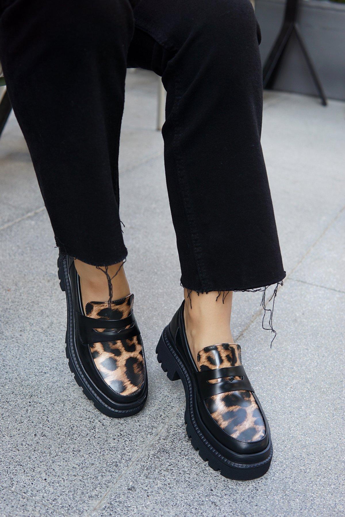 VARGAS MAKOSEN - LEOPAR