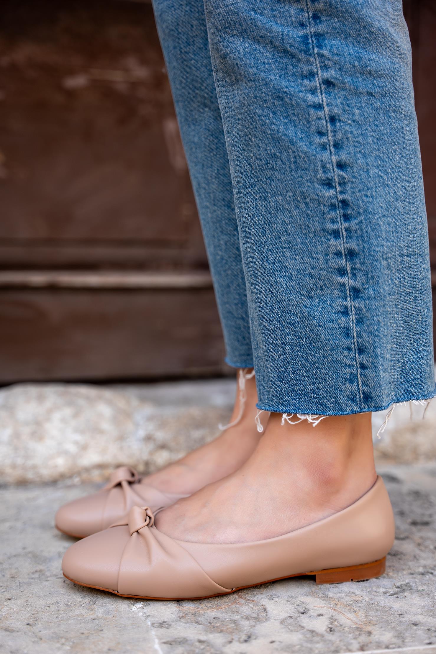 BUGGY DÜĞÜM DETAYLI BABET - NUDE