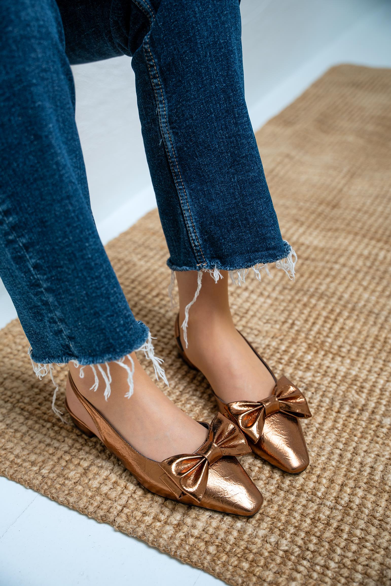 Heju Fiyonklu Babet - BAKIR