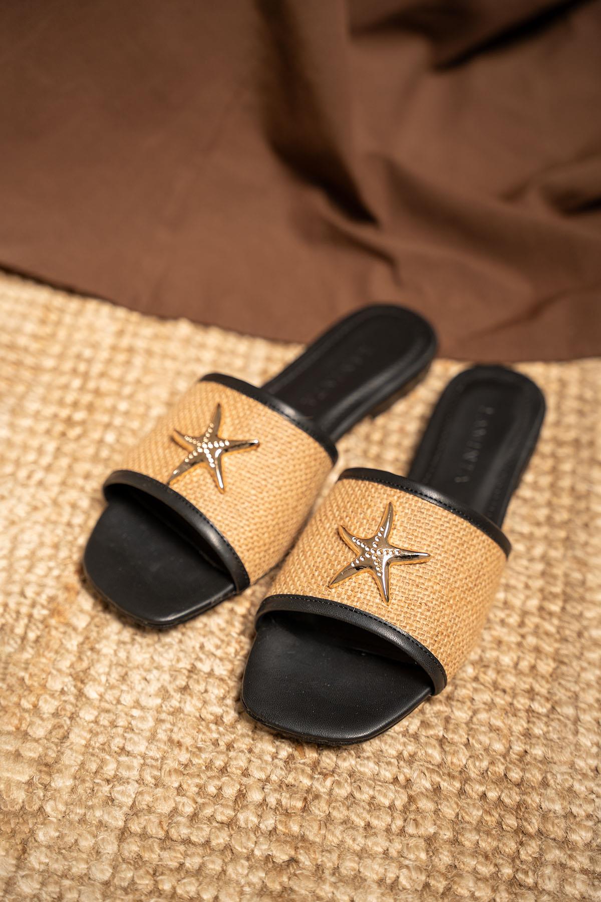 Mendez Denizyıldızı Aksesuarlı Hasır Terlik - SİYAH