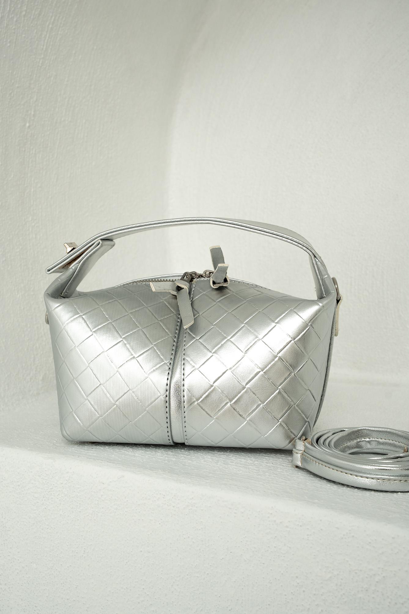 Blake Örgü Desenli El Çantası - Silver