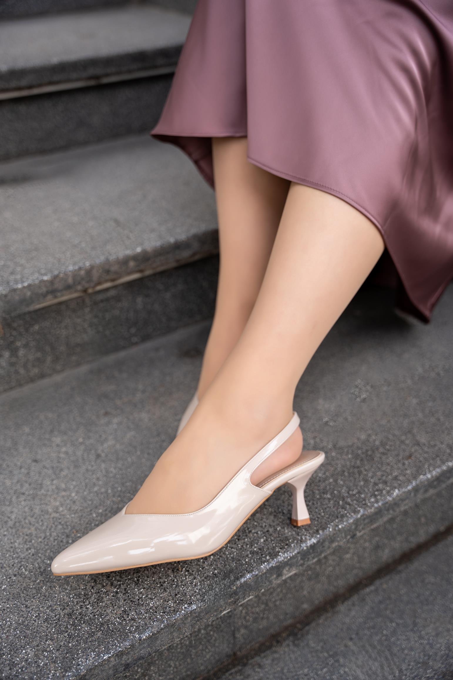 SWORD KLASİK KADIN TOPUKLU AYAKKABI - NUDE RUGAN