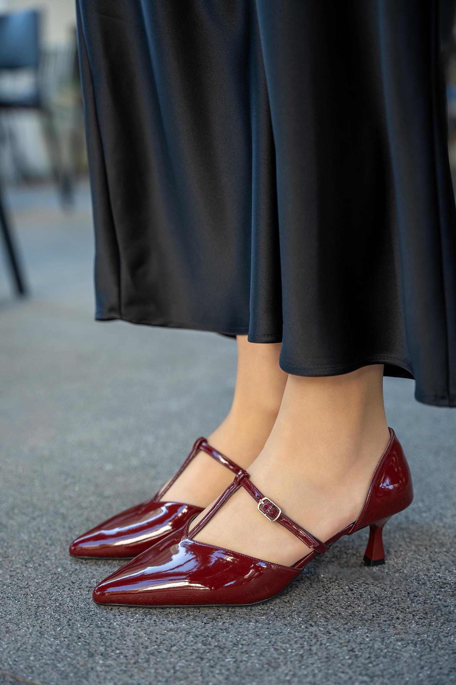 Jennie Toka Detaylı Kadın Topuklu Ayakkabı - BORDO RUGAN