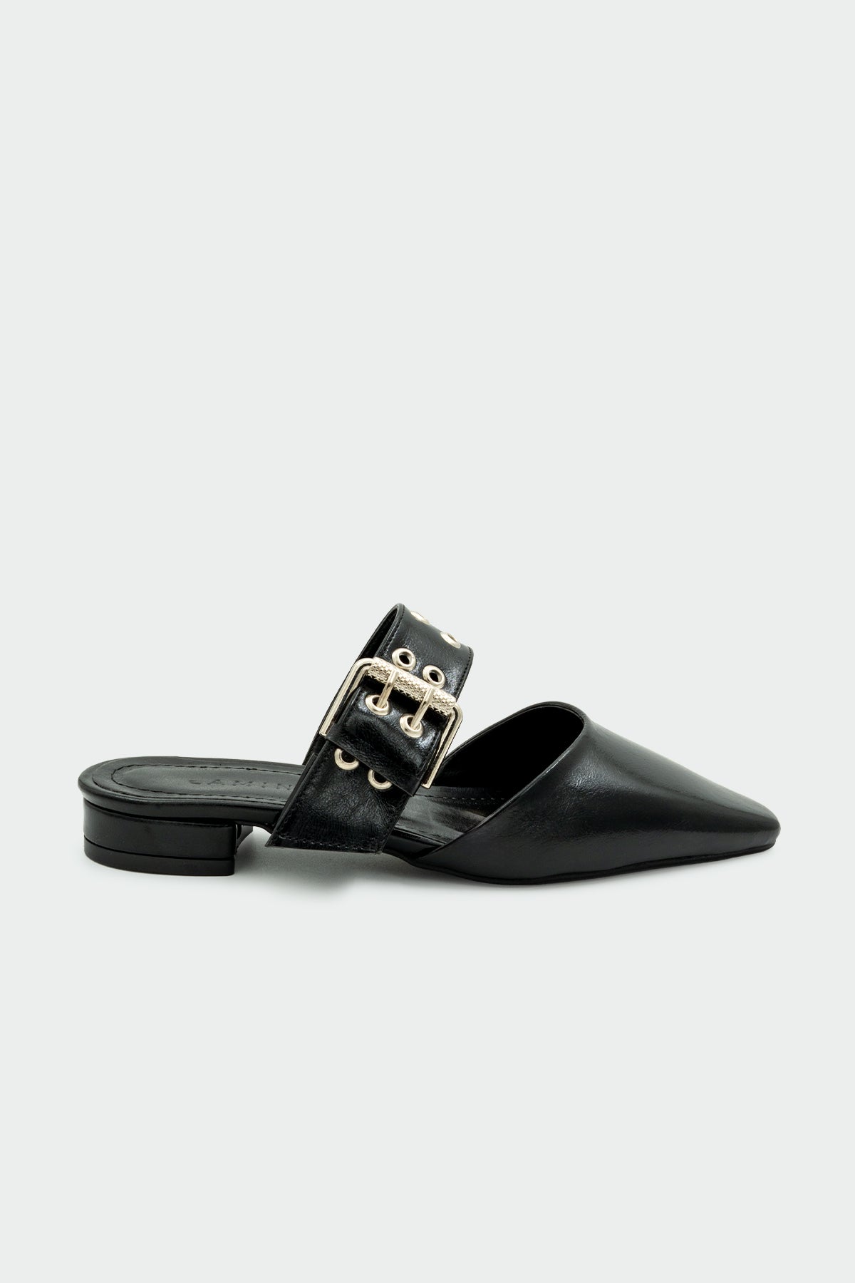 Snow Toka Detaylı Düz Kadın Terlik - SİYAH