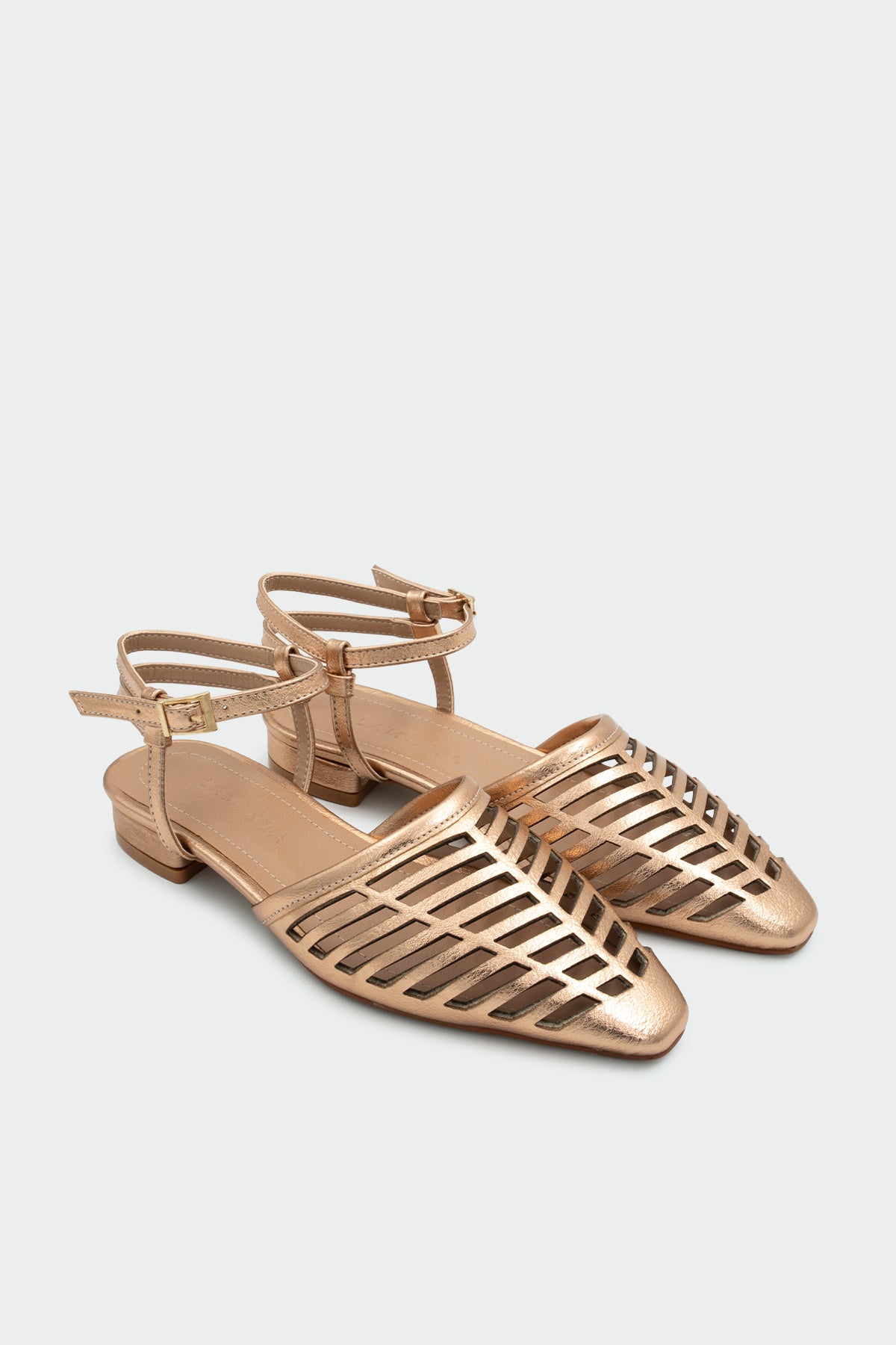 Sguto Lazer Kesim Kadın Düz Sandalet - ROSE