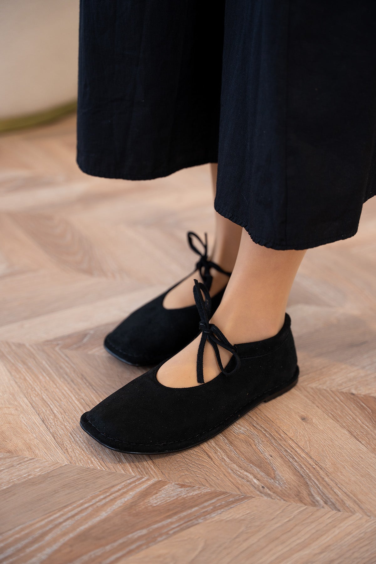 Mex Bağcık Detaylı Kadın Barefoot Ayakkabı - SİYAH SÜET