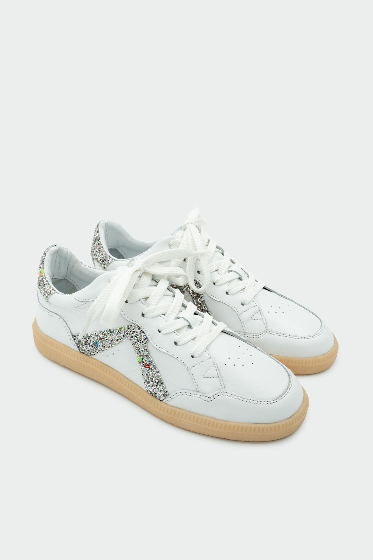 April Işıltılı Hakiki Deri Kadın Düz Spor Ayakkabı - BEYAZ