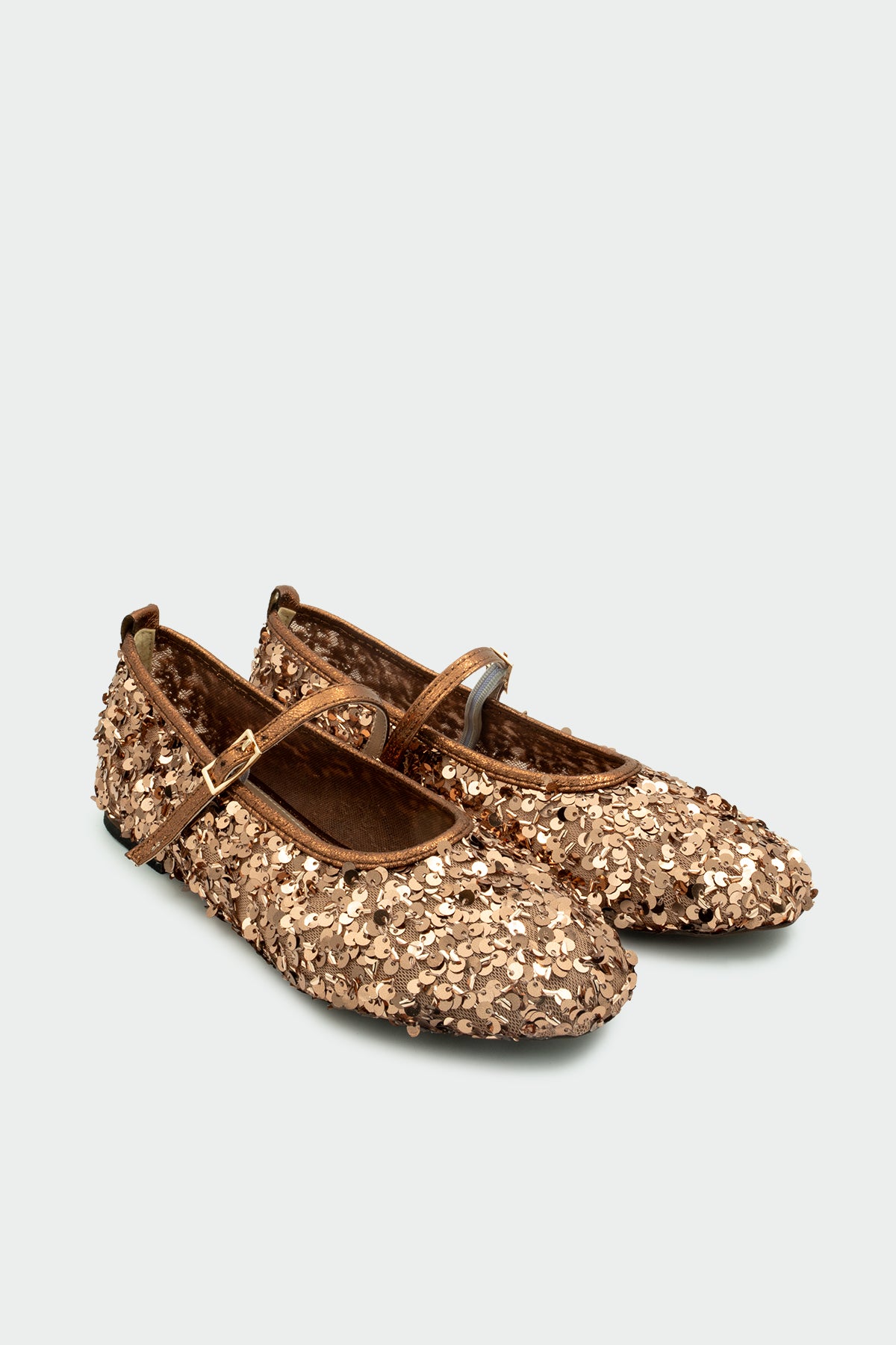 Brest Pul Detaylı Tokalı Babet - BAKIR