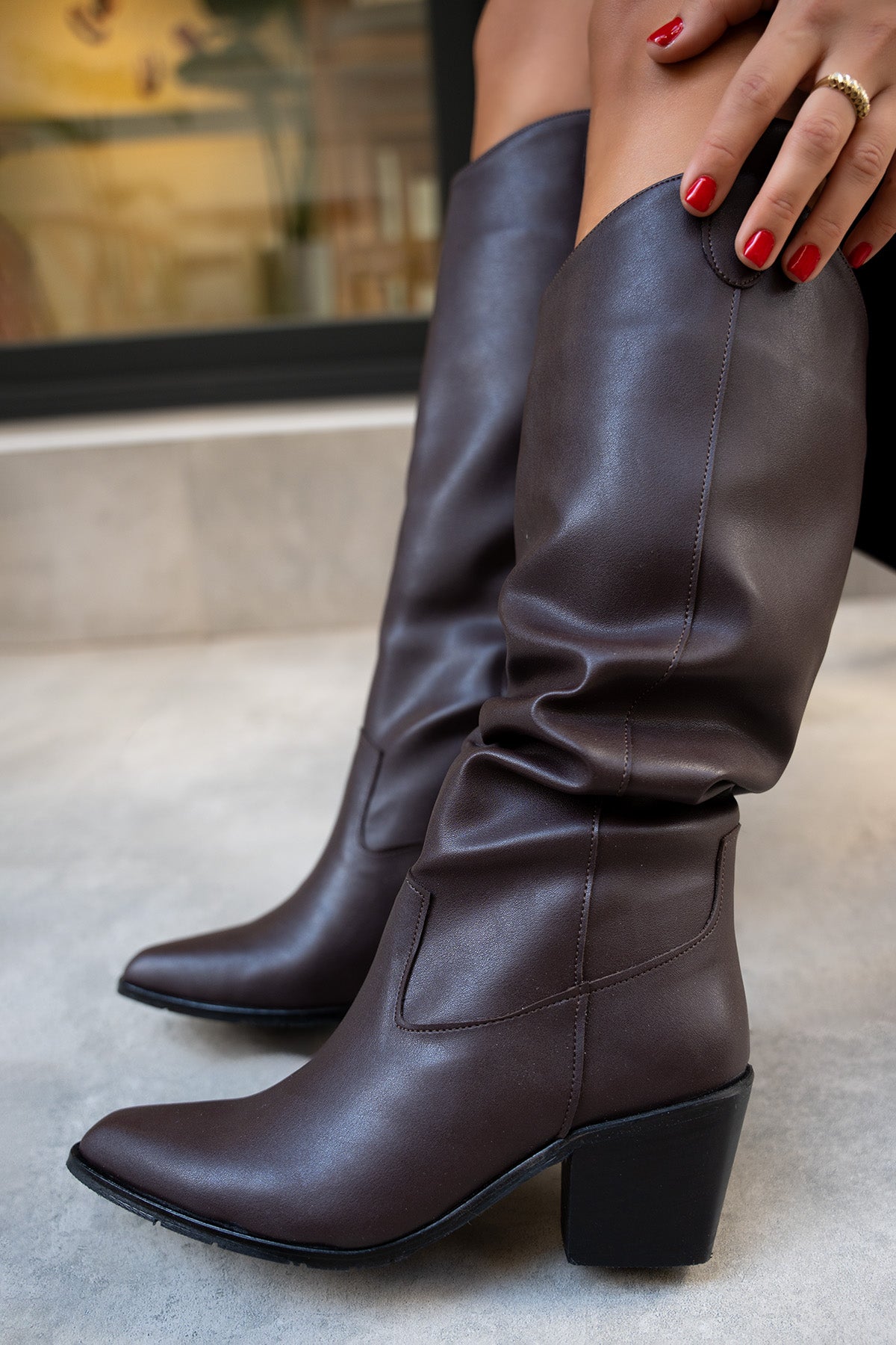 Negin Düz Çizme - AcıKahve Deri