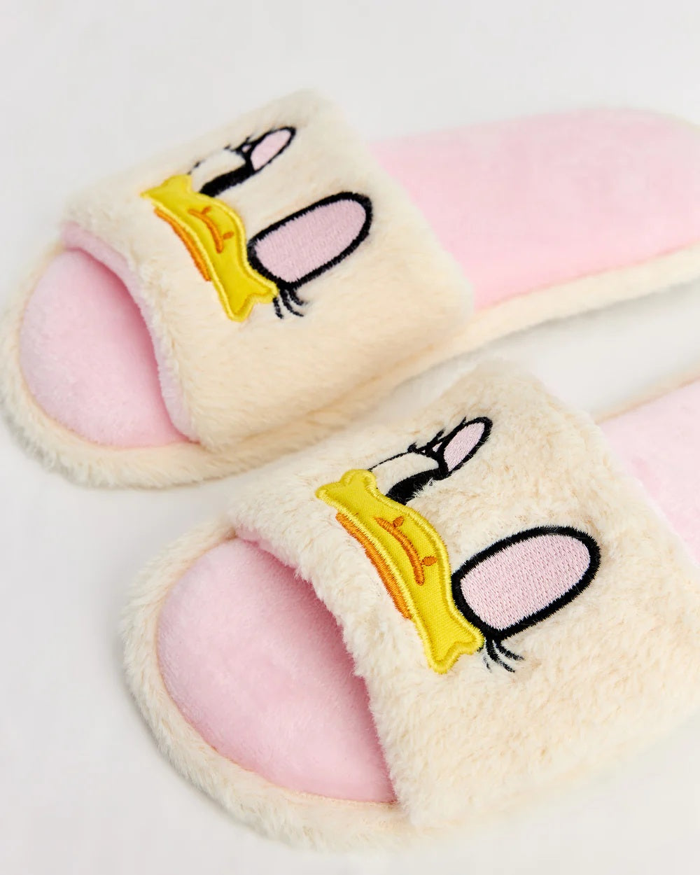 Duck Peluş Ev Terliği - RENKLİ