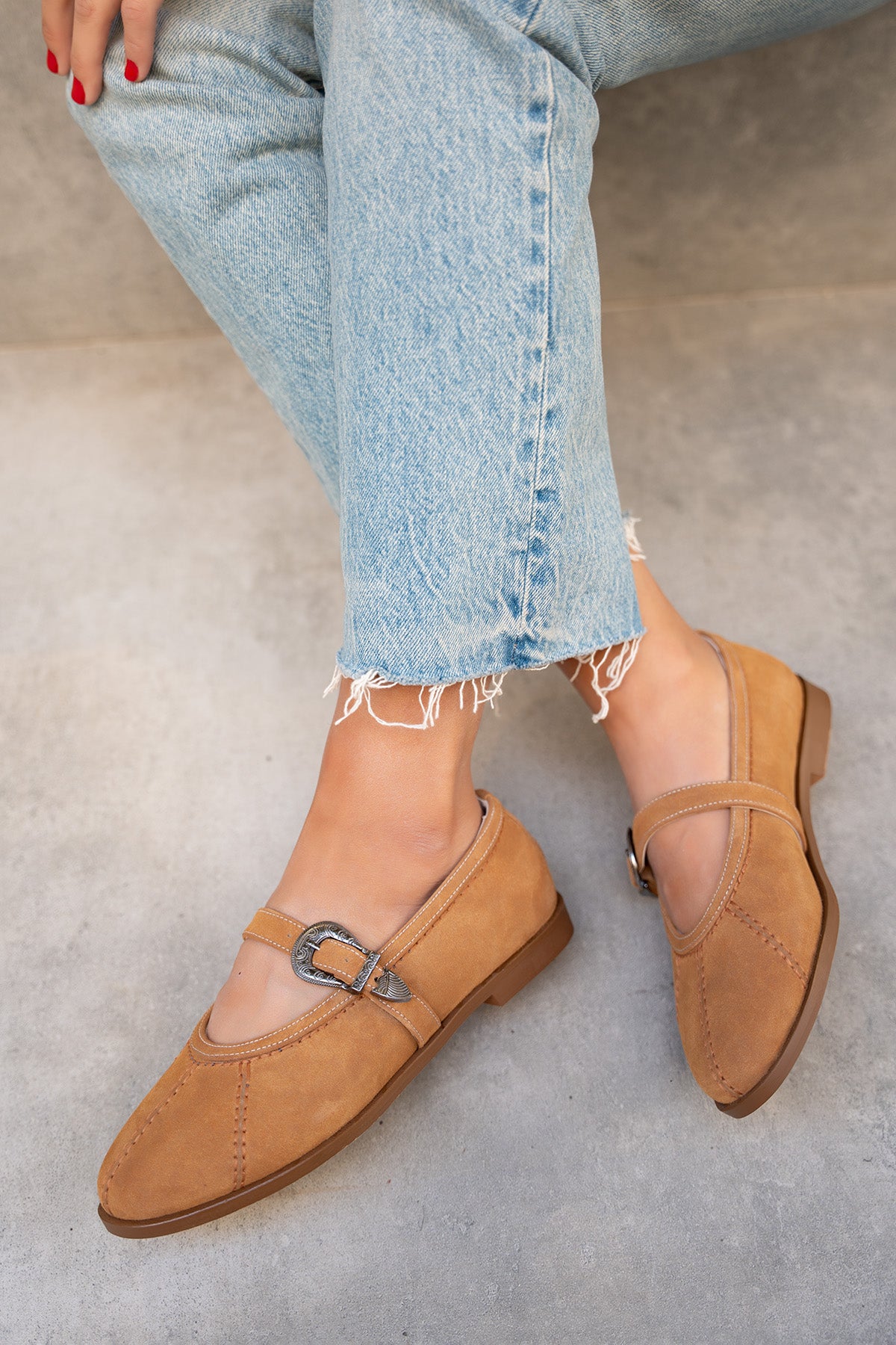 Opsis Düz Taban Kemer Detaylı Babet - TABA SÜET