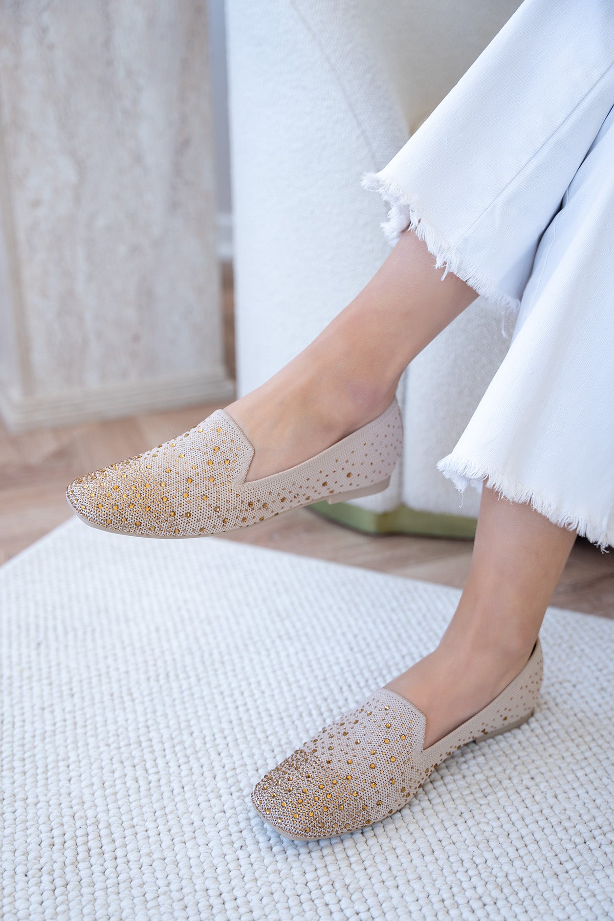 Flores Taşlı Kadın Triko İçi Hakiki Deri Babet - TEN