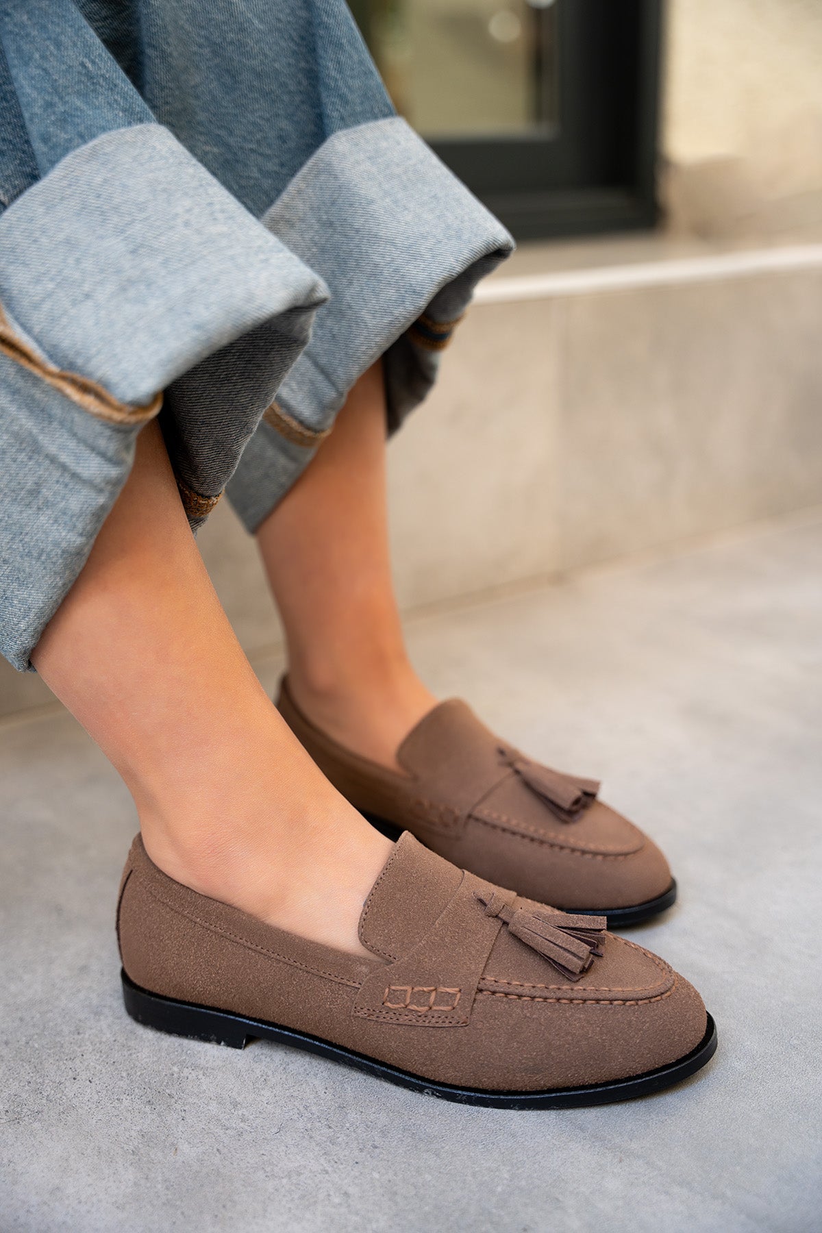 Leather Püskül Detaylı Düz Taban Ayakkabı - AcıKahve Süet