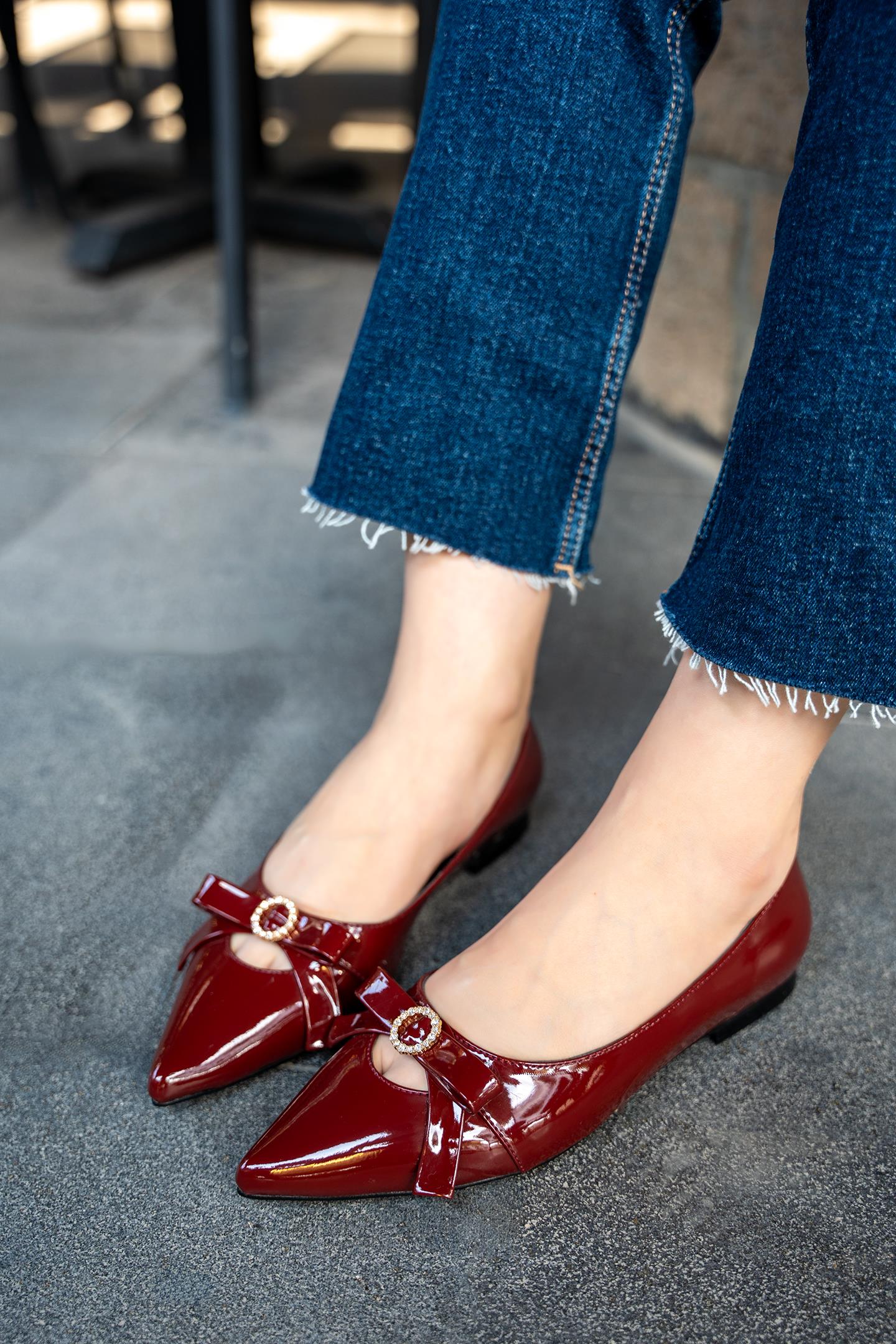 SALLY FİYONK TAŞ DETAYLI BABET - BORDO