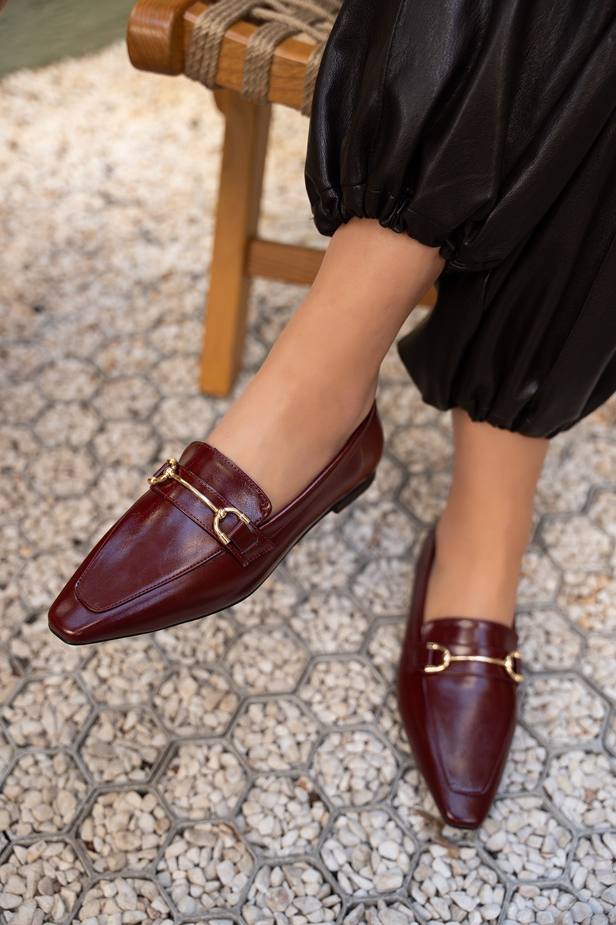 Tossy Gold Aksesuarlı Kadın Loafer - BORDO