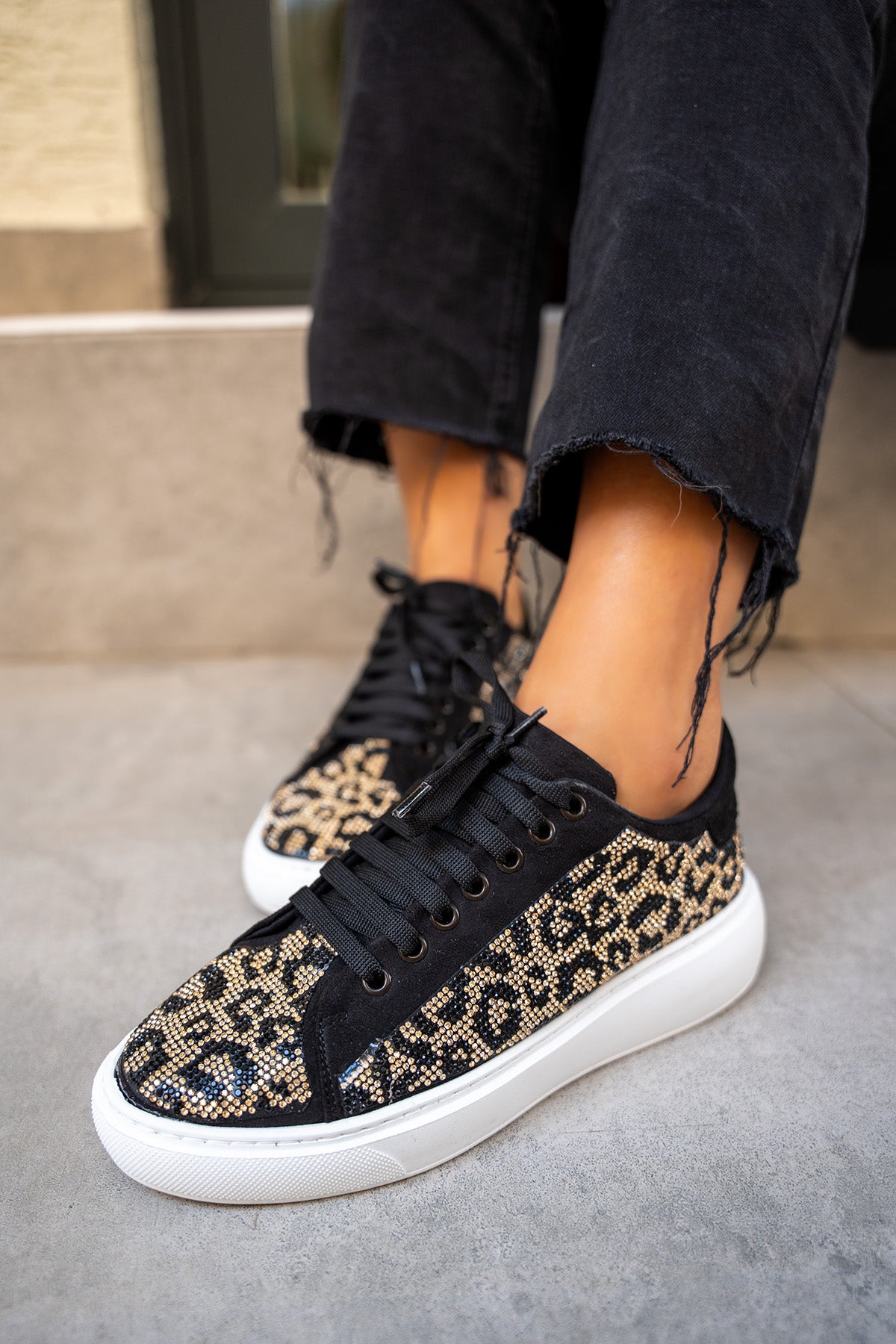 Comfy Leopar Desenli Spor Ayakkabı - Siyah Gold