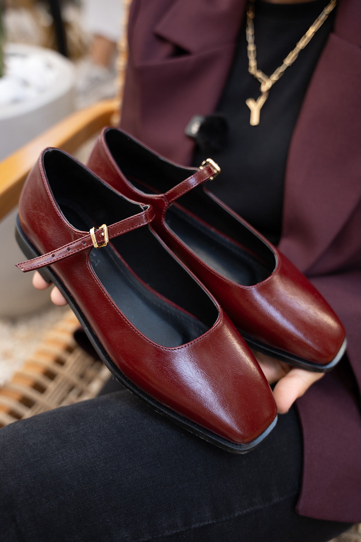 Flue Tokalı Düz Babet - BORDO