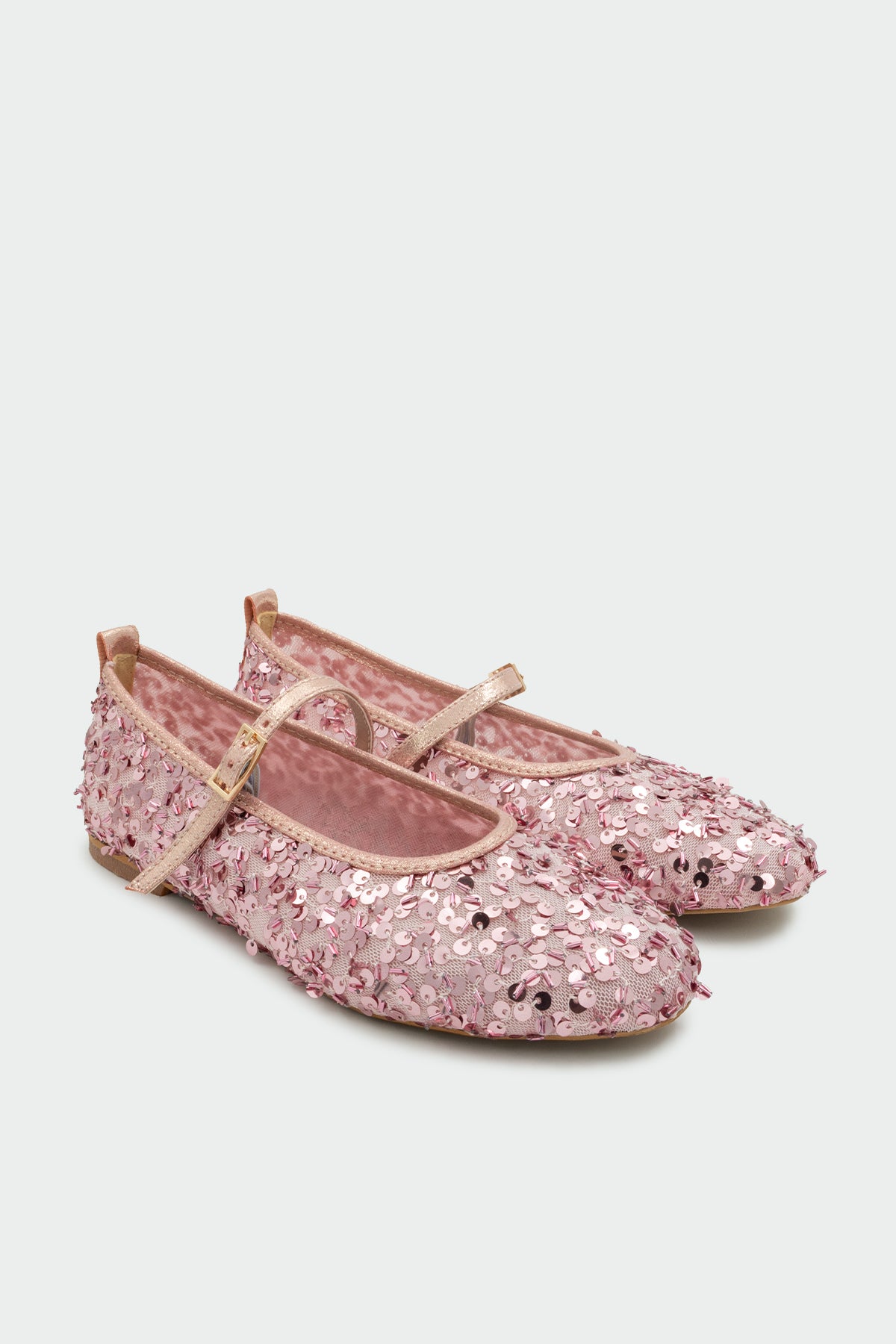 Brest Pul Detaylı Tokalı Babet - ŞEKER PEMBE