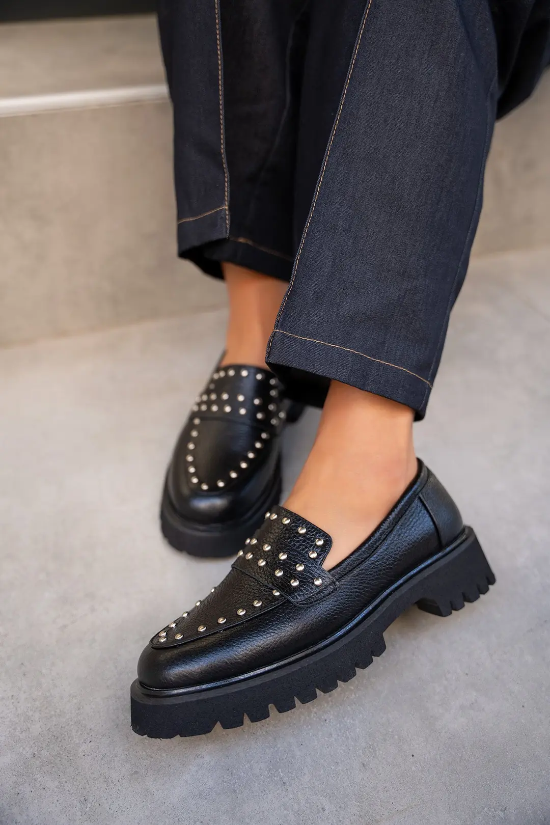 Sorley Troklu Hakiki Deri Loafer - SİYAH