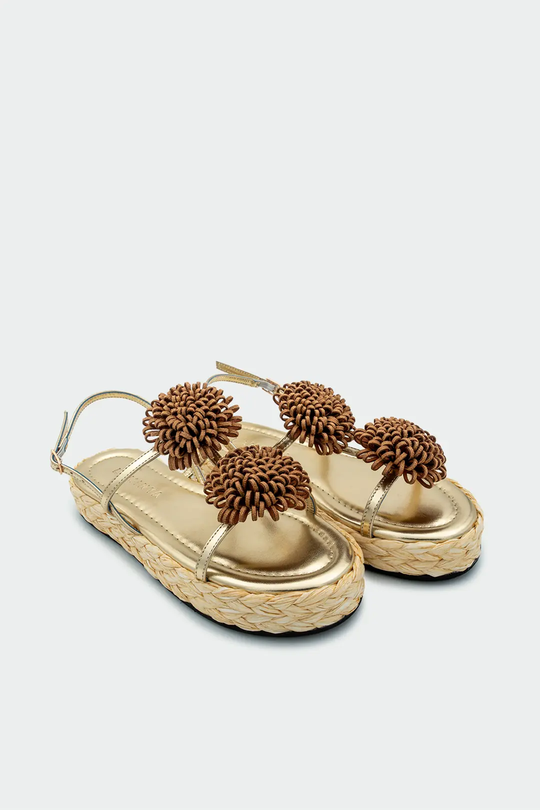 Coky Çiçek Detaylı Hasır Sandalet - GOLD